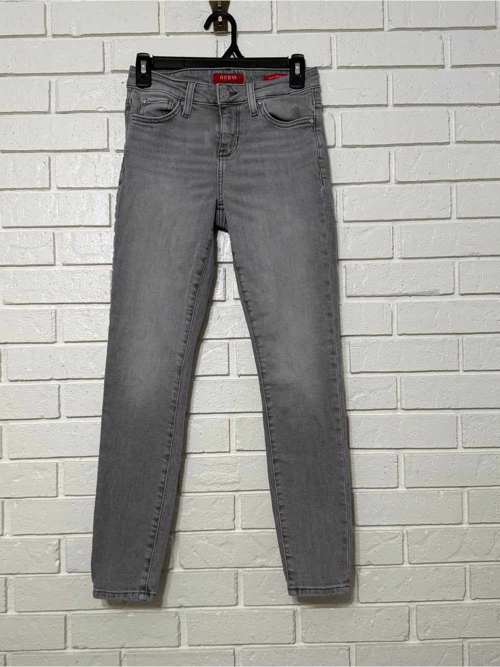 GUESS Sculpt Mid Rise Skinny Jeans Size 25 Gray Denim